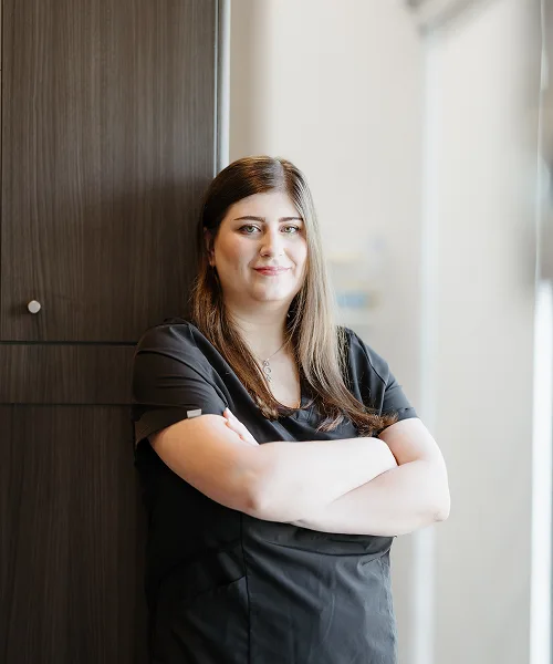MELISSA - Receptionist